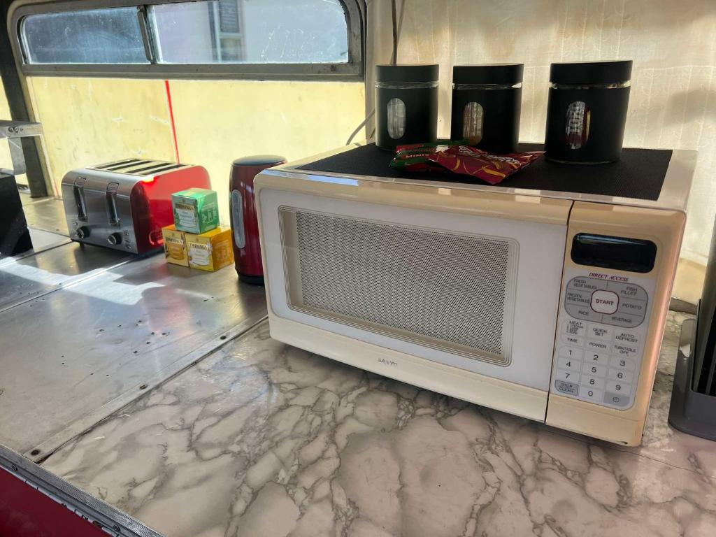 Decker Daze Queenstown - Resim 17