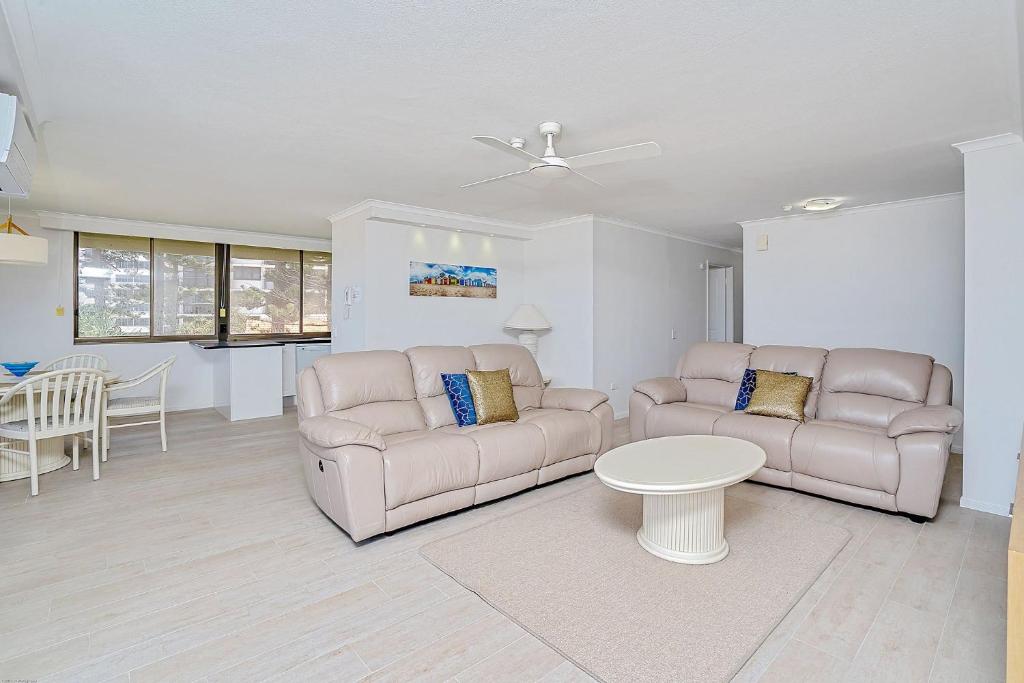 Dorchester On The Beach - Resim 20