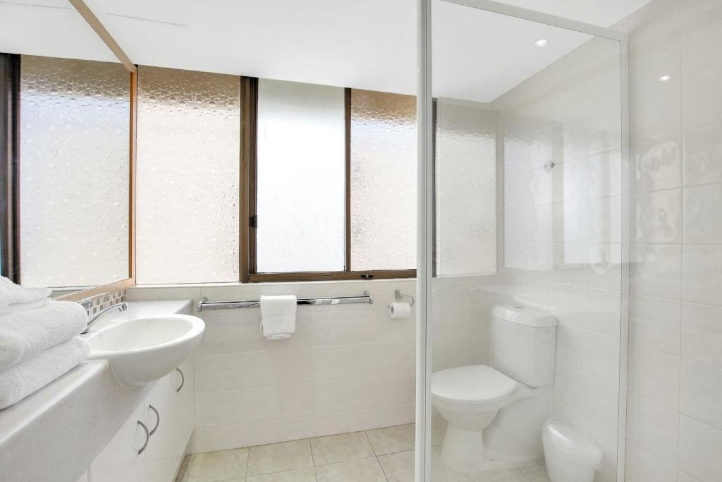 Dorchester On The Beach - Resim 35