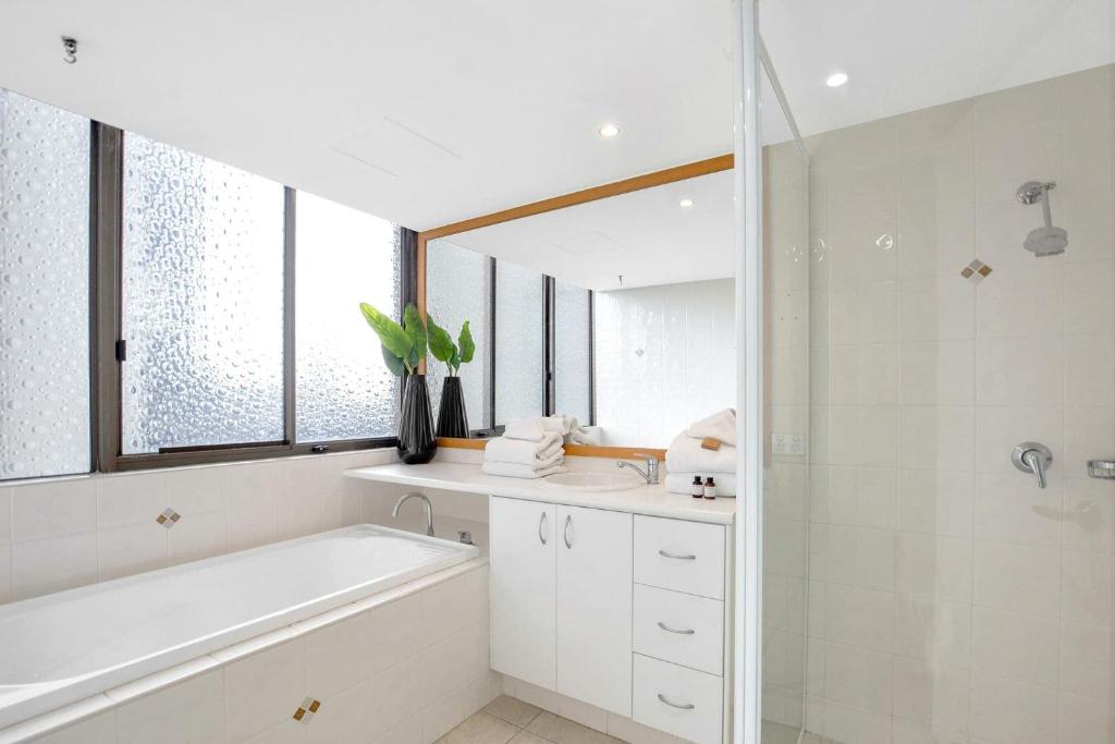 Dorchester On The Beach - Resim 31