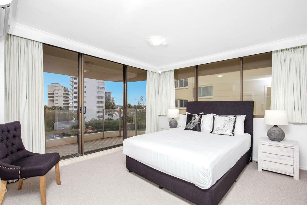 Dorchester On The Beach - Resim 28