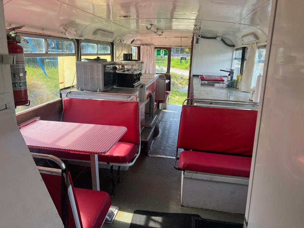 Decker Daze Queenstown - Resim 6