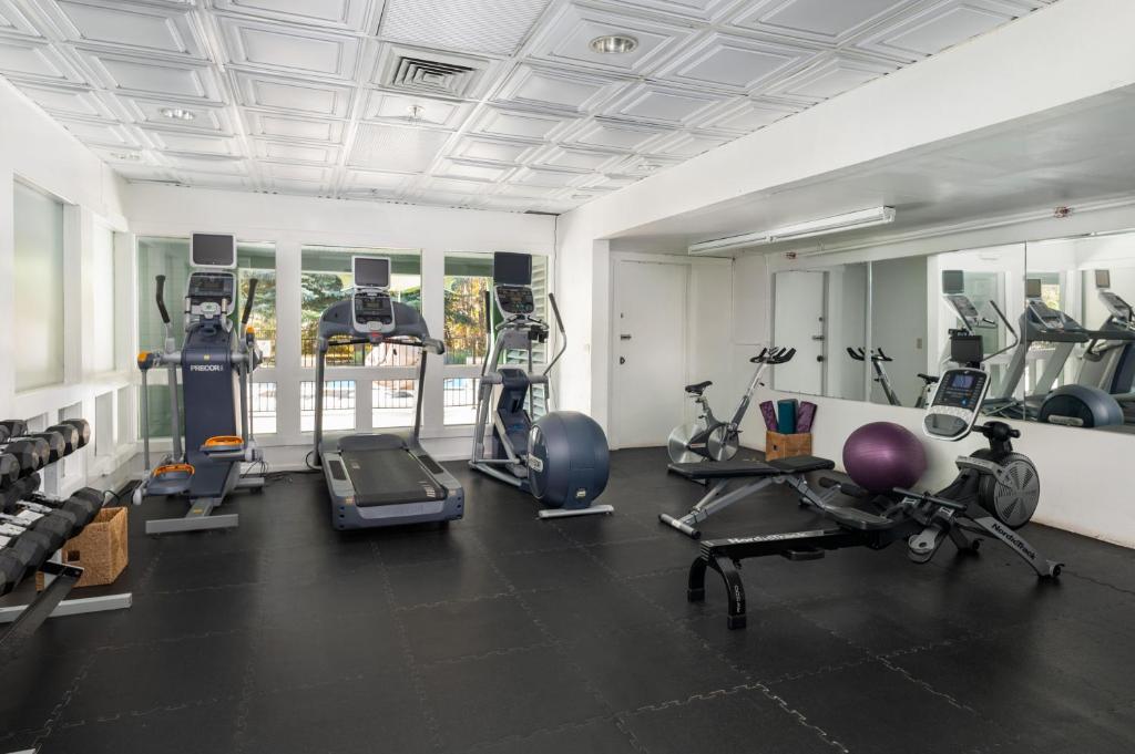 Fitness centrum a/nebo fitness zařízení v ubytování Evergreen Lodge at Vail