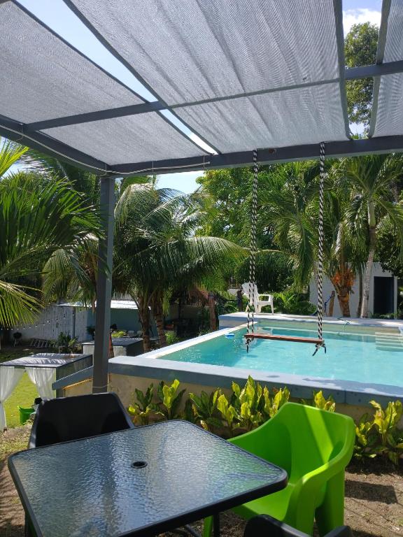 Bazén v ubytování Hotel Xurús Bacalar nebo v jeho okolí