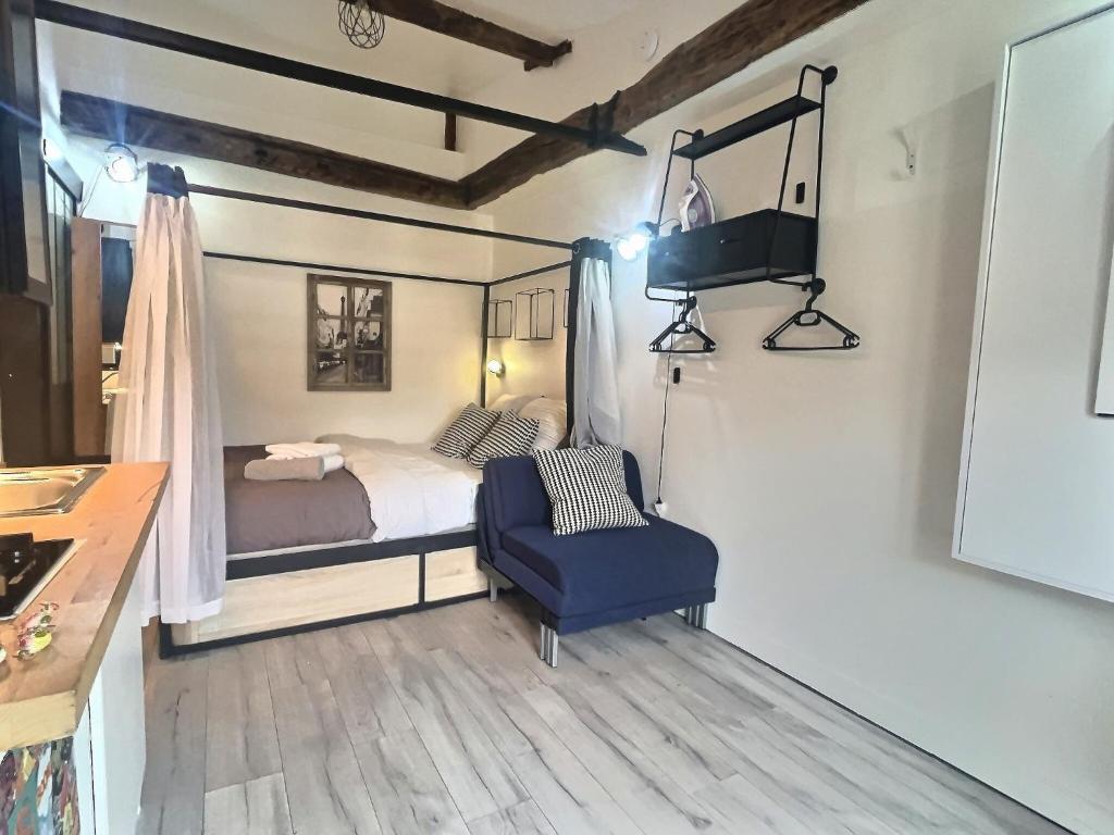 Photo de la galerie de l'établissement Beau Studio Calme Gare et Métro à 300m, à Paris