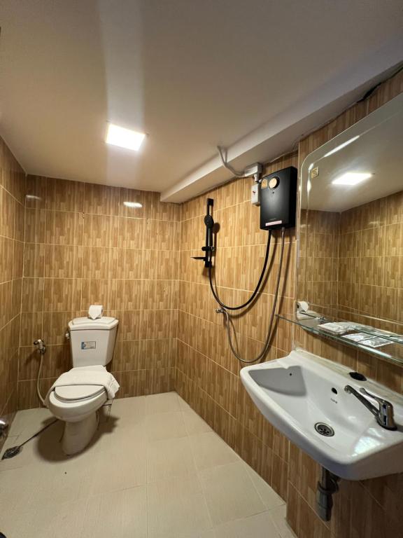 Maland House Hostel - Pattaya soi 14 Saisong Road - Resim 25