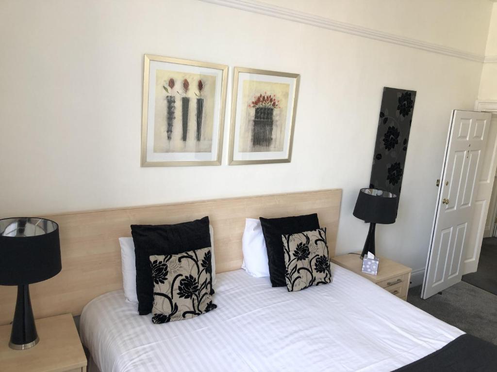 Deeping Stage - Chambre Double Avec Salle De Bain Privée