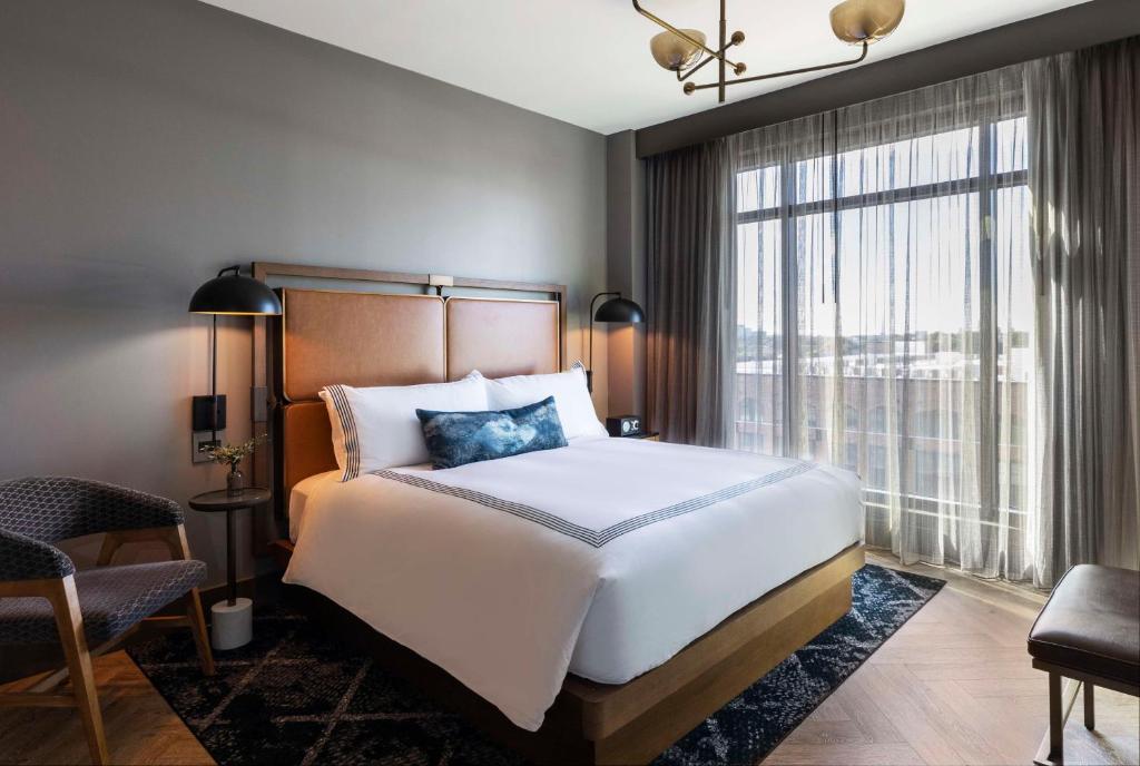 Thompson Savannah, by Hyatt - 