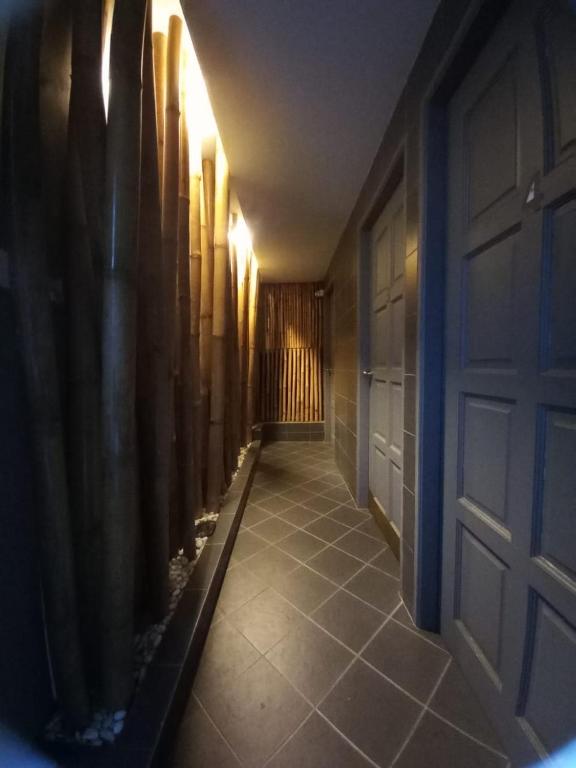Fotografie z fotogalerie ubytování Natol Homestay - Hong Kong Rock Road v destinaci Kučing