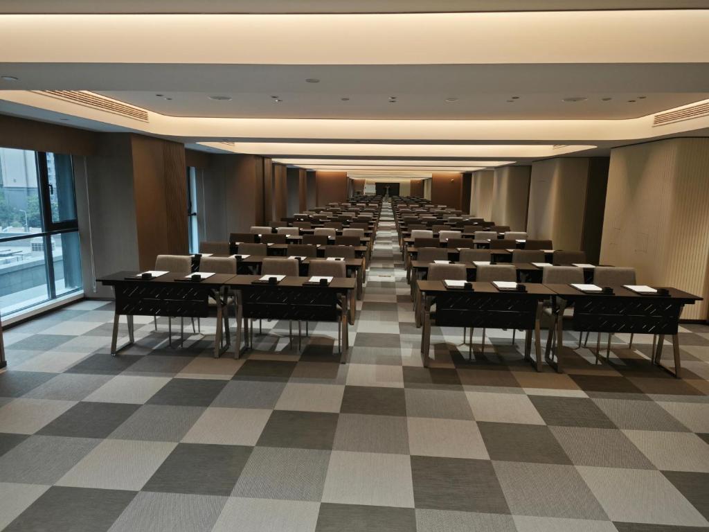 Restauracja lub miejsce do jedzenia w obiekcie Somerset Fengdong Xi'an