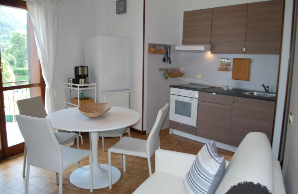 Kuchyň nebo kuchyňský kout v ubytování Appartamento Bijoux - Theater Home