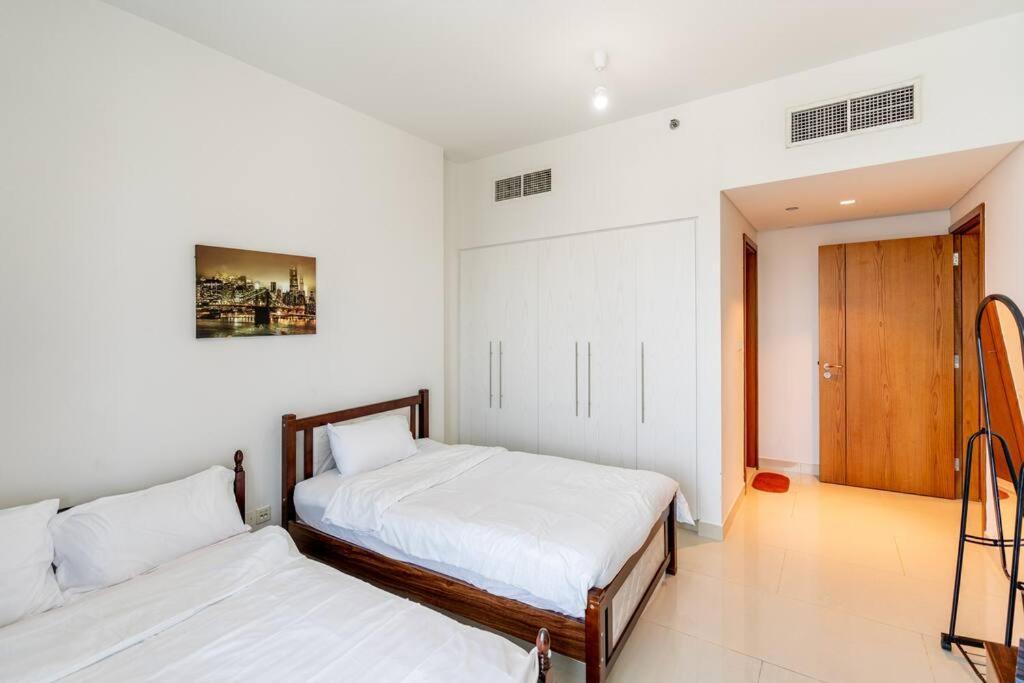 Fotografie z fotogalerie ubytování 2 Bedrooms in Al Reem Island Near Cleveland Clinic v destinaci Abu Dhabi