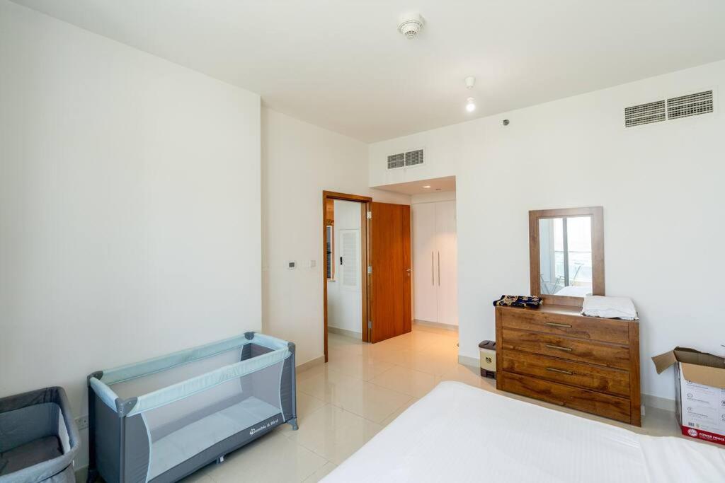 Fotografie z fotogalerie ubytování 2 Bedrooms in Al Reem Island Near Cleveland Clinic v destinaci Abu Dhabi