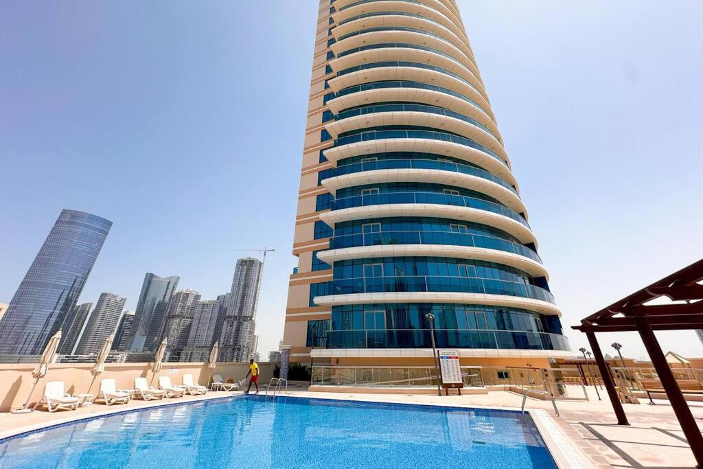 Fotografie z fotogalerie ubytování 2 Bedrooms in Al Reem Island Near Cleveland Clinic v destinaci Abu Dhabi
