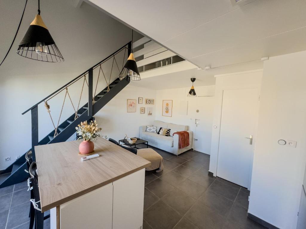 Fotografie z fotogalerie ubytování Appartement Le Vauban - 40m2 à Frontignan Plage - À 200m de la Plage - 15 min de Sète v destinaci Frontignan