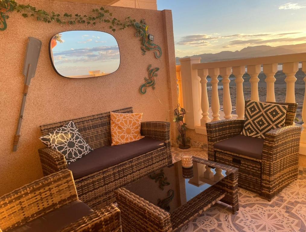 Posezení v ubytování Casa Luna - Sea view apartment Bolnuevo