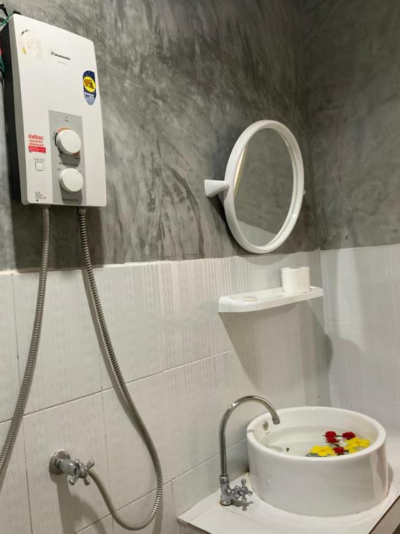 Mada Lanta Mai Keaw - 13