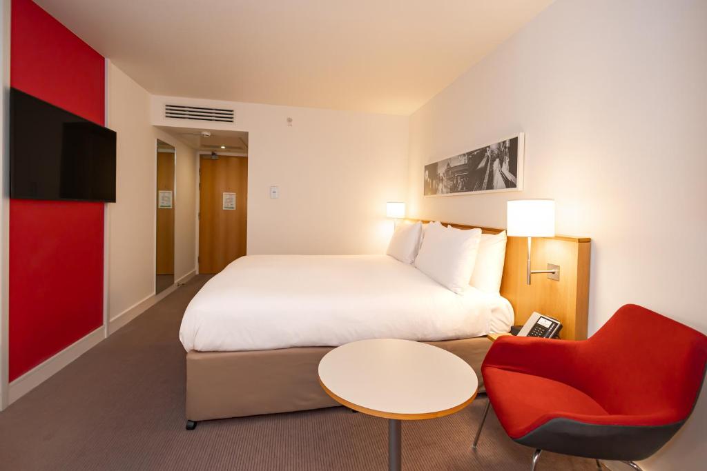 DoubleTree by Hilton Hotel London - Tower of London - King Room