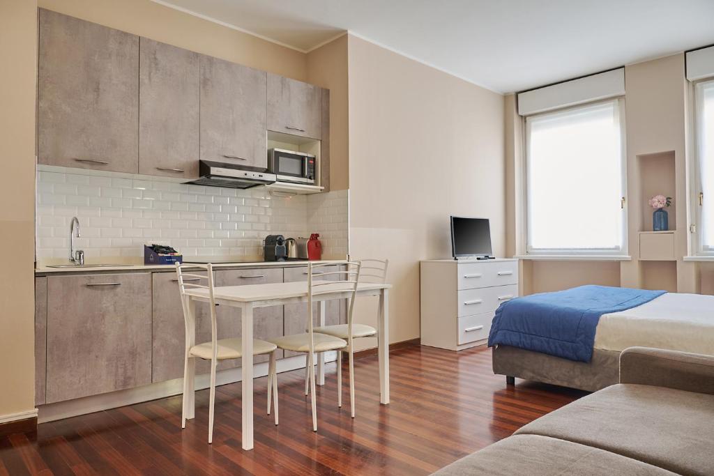 Milan Retreats Duomo - 13