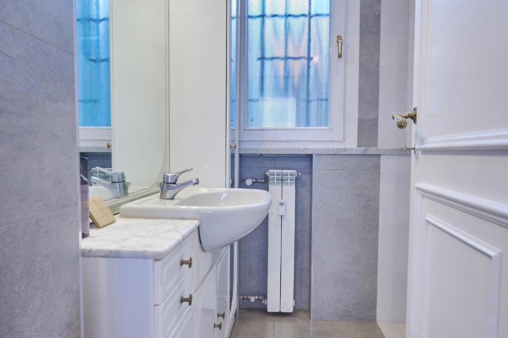 Milan Retreats Duomo - 15