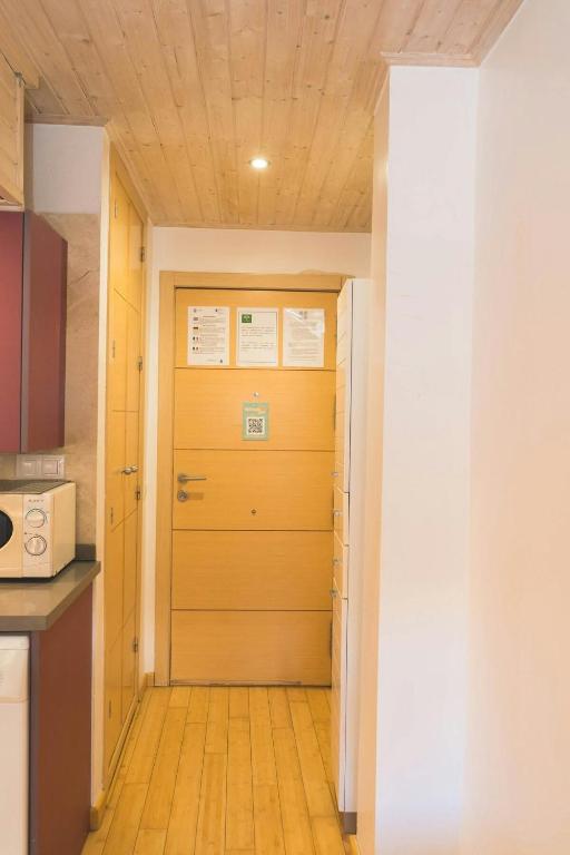 Kuchyňa alebo kuchynka v ubytovaní Céntrico Estudio - Málaga centro