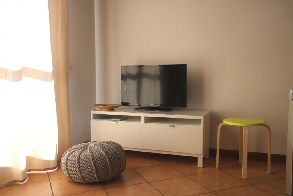 A television and/or entertainment centre at Appartamento 20 - Theater Home