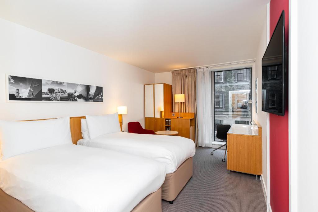 DoubleTree by Hilton Hotel London - Tower of London - Twin Room