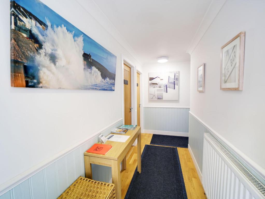 Fotografie z fotogalerie ubytování The Artist Loft, Ensuite Guest Rooms, Porthleven v destinaci Porthleven