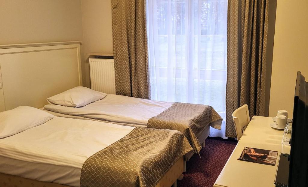 Hotel Sobienie Królewskie - 標準的なトリプルルーム
