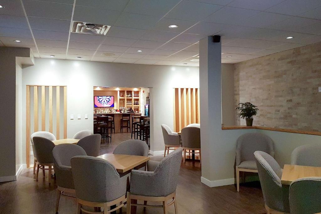 Radisson Hotel & Conference Centre Edmonton - Resim 38