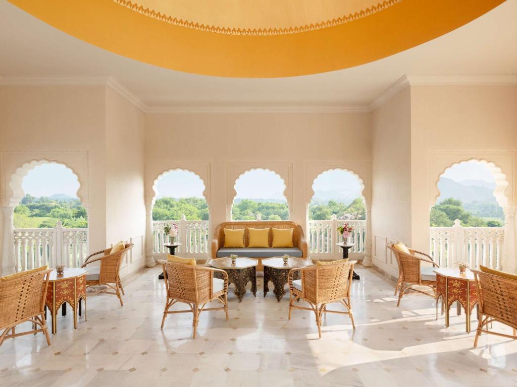 Posezení v ubytování Raffles Jaipur