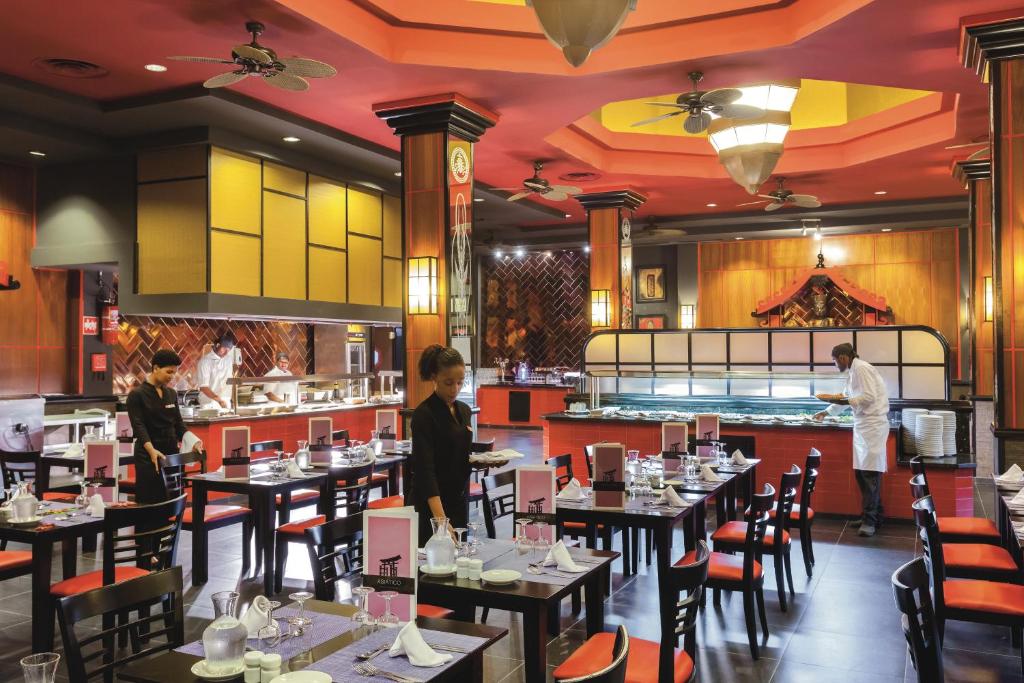 Restaurace v ubytování Hotel Riu Funana - All Inclusive