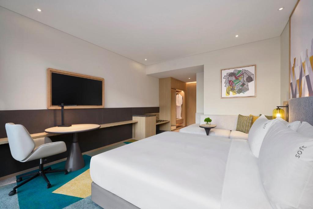 Holiday Inn & Suites Vientiane, an IHG Hotel - Премиум Комната