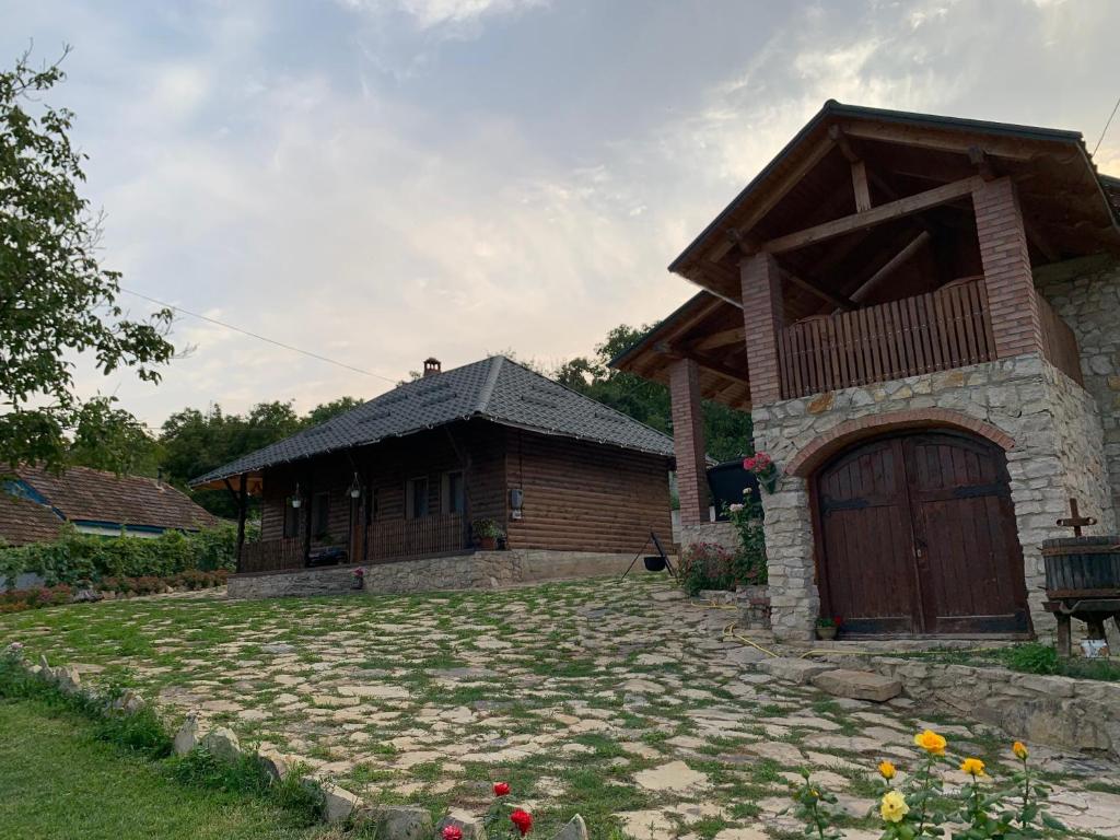 Crâșma Trei Fântâni - Cebotaru