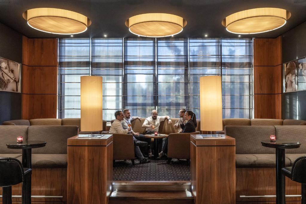 Maritim Hotel Düsseldorf - Resim 23