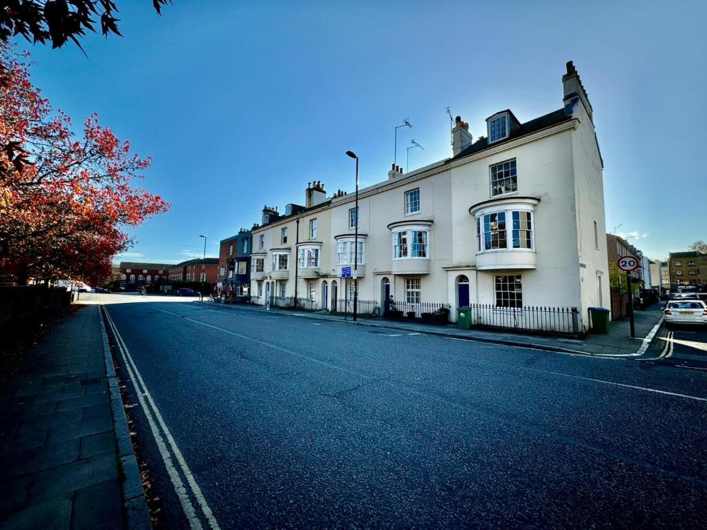 The Bernard Rooms - Resim 6