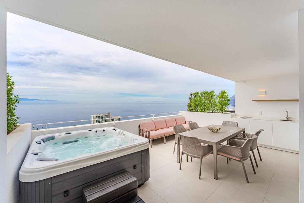 Snapshot of Luxury Eco Penthouse Rentals Santiago