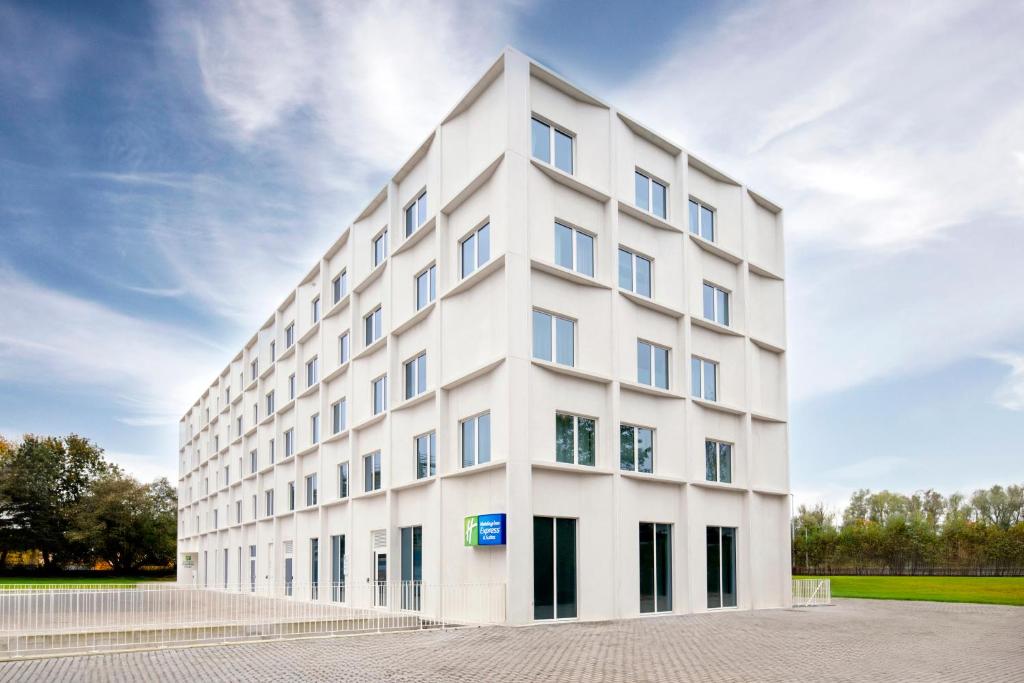 Holiday Inn Express & Suites Ghent by IHG - Resim 3