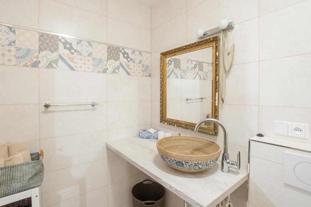 Koupelna v ubytování Apartmány Uprostřed zeleně