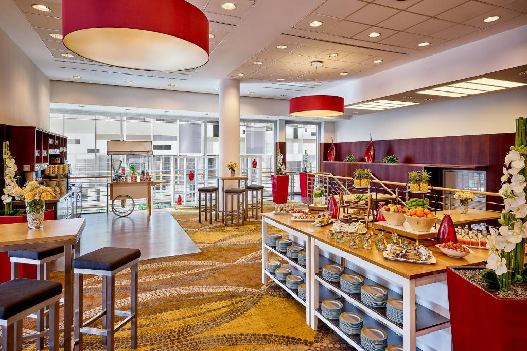 Courtyard by Marriott Duesseldorf Hafen - Resim 20