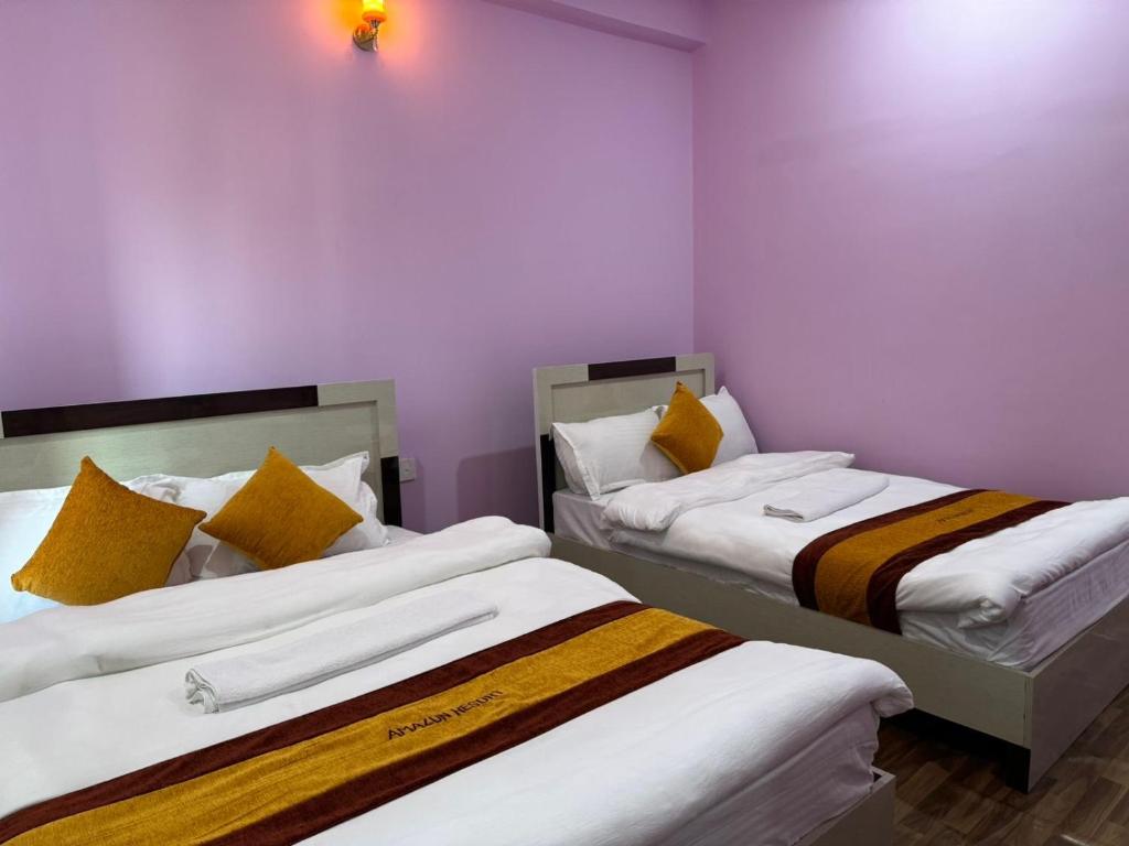 Letto o letti in una camera di Amazon Resort