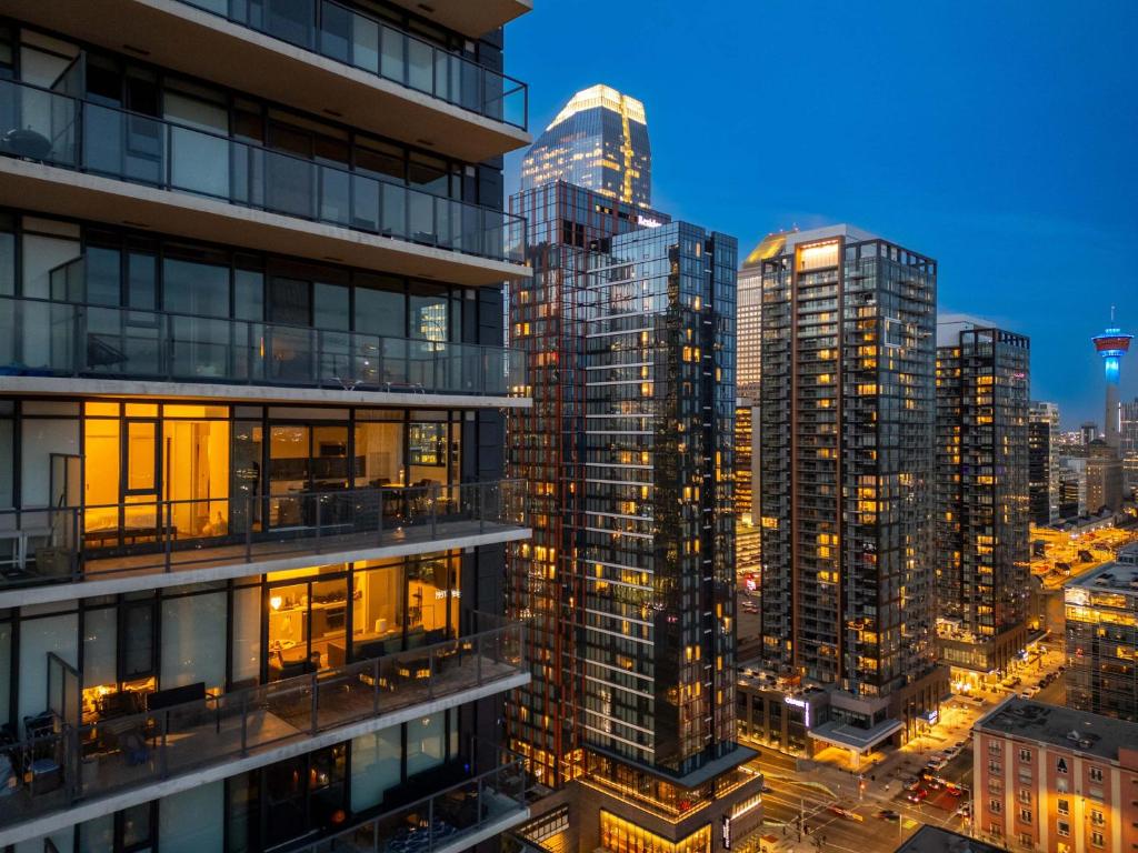 Nespecifikovaný výhled na destinaci Calgary nebo výhled na město při pohledu z prázdninového domu