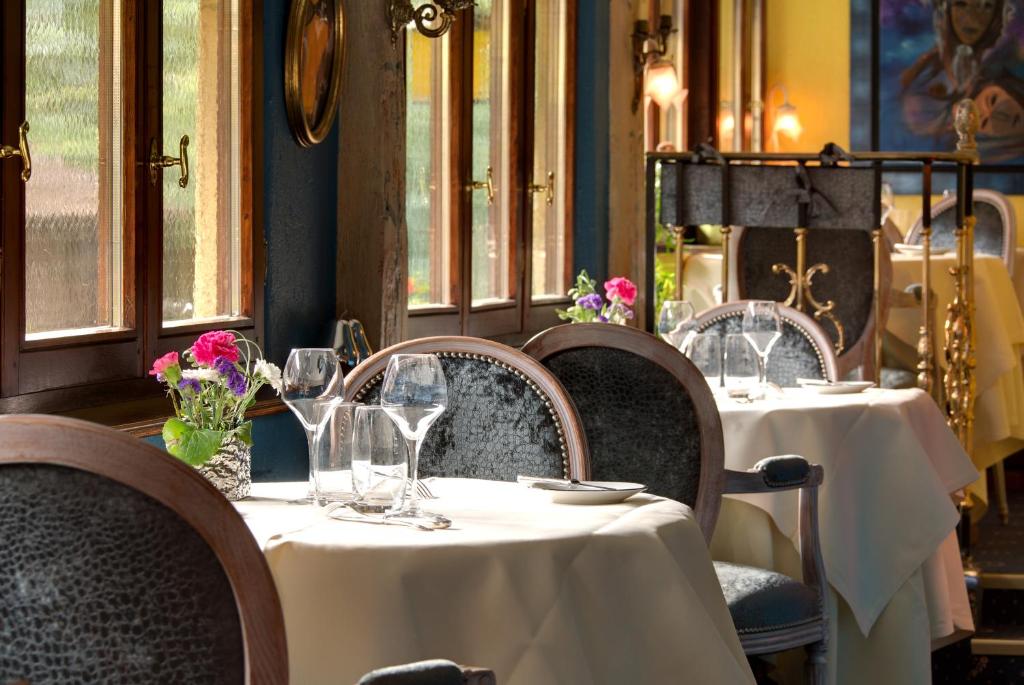 Posezení v ubytování Hotel Restaurant Le Maréchal - Teritoria