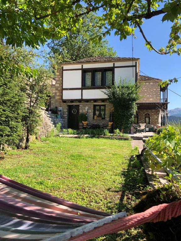 Zahrada ubytování ΤΟ ΑΡΧΟΝΤΙΚΟ