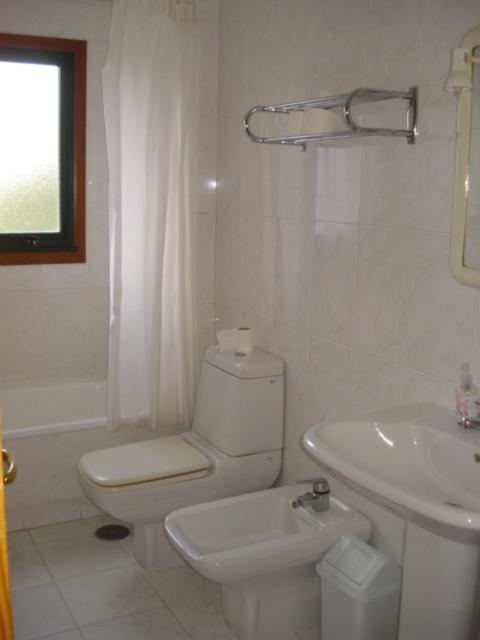 A bathroom at Hostal Pumar