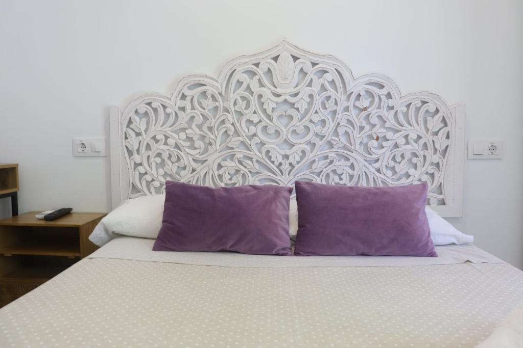 Postel nebo postele na pokoji v ubytování Hotel CALPE