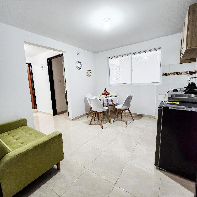 Apartamento Centro Comercial Campanario