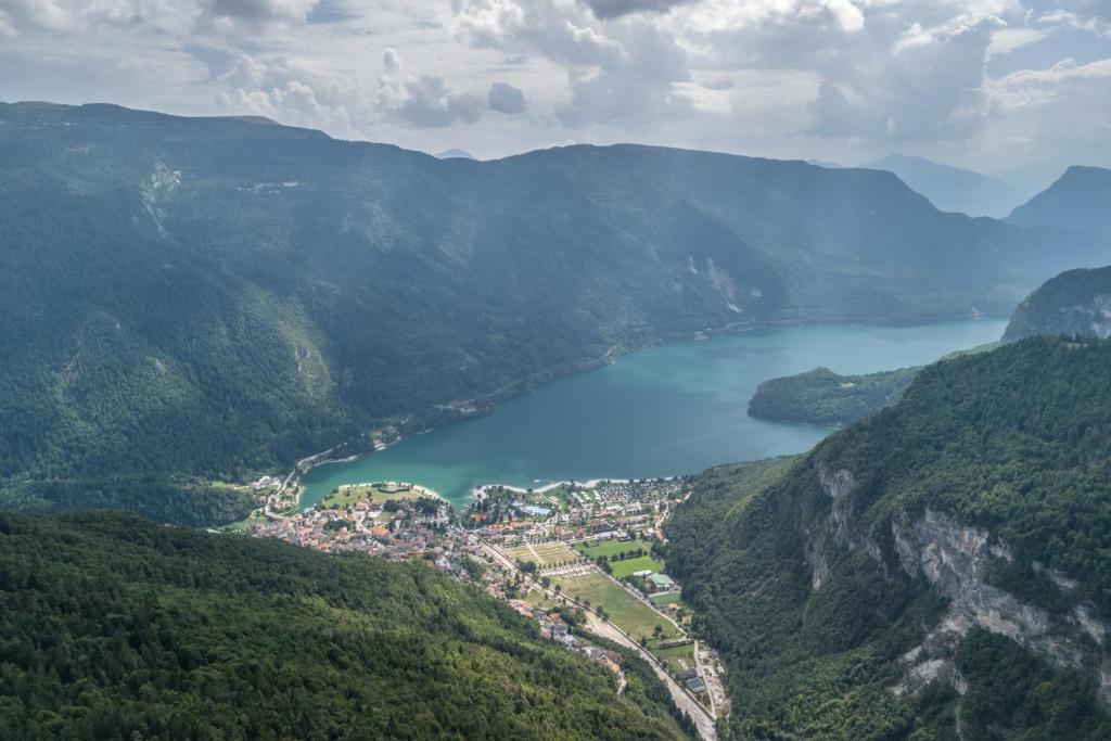 Táj Show lodges közelében