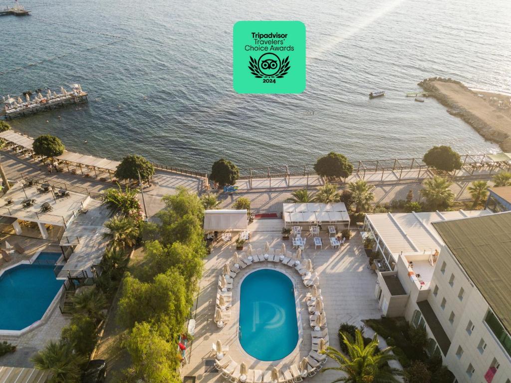 Bazén v ubytování Dragut Point North Hotel - All Inclusive nebo v jeho okolí
