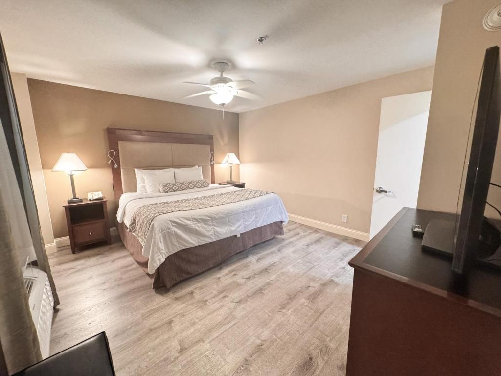 Clayton Plaza Hotel & Extended Stay photo